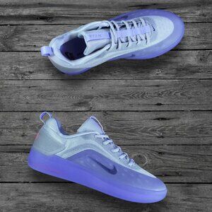 Nike SB Zoom Nyjah 4 Shoes / Light Thistle-Black (BRAND NEW)